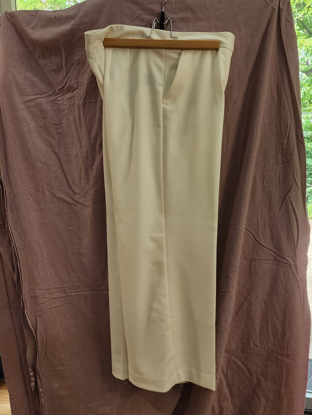 Winter-White, Lined, Wide-Leg Dress Pants Petite 29.5" Inseam.